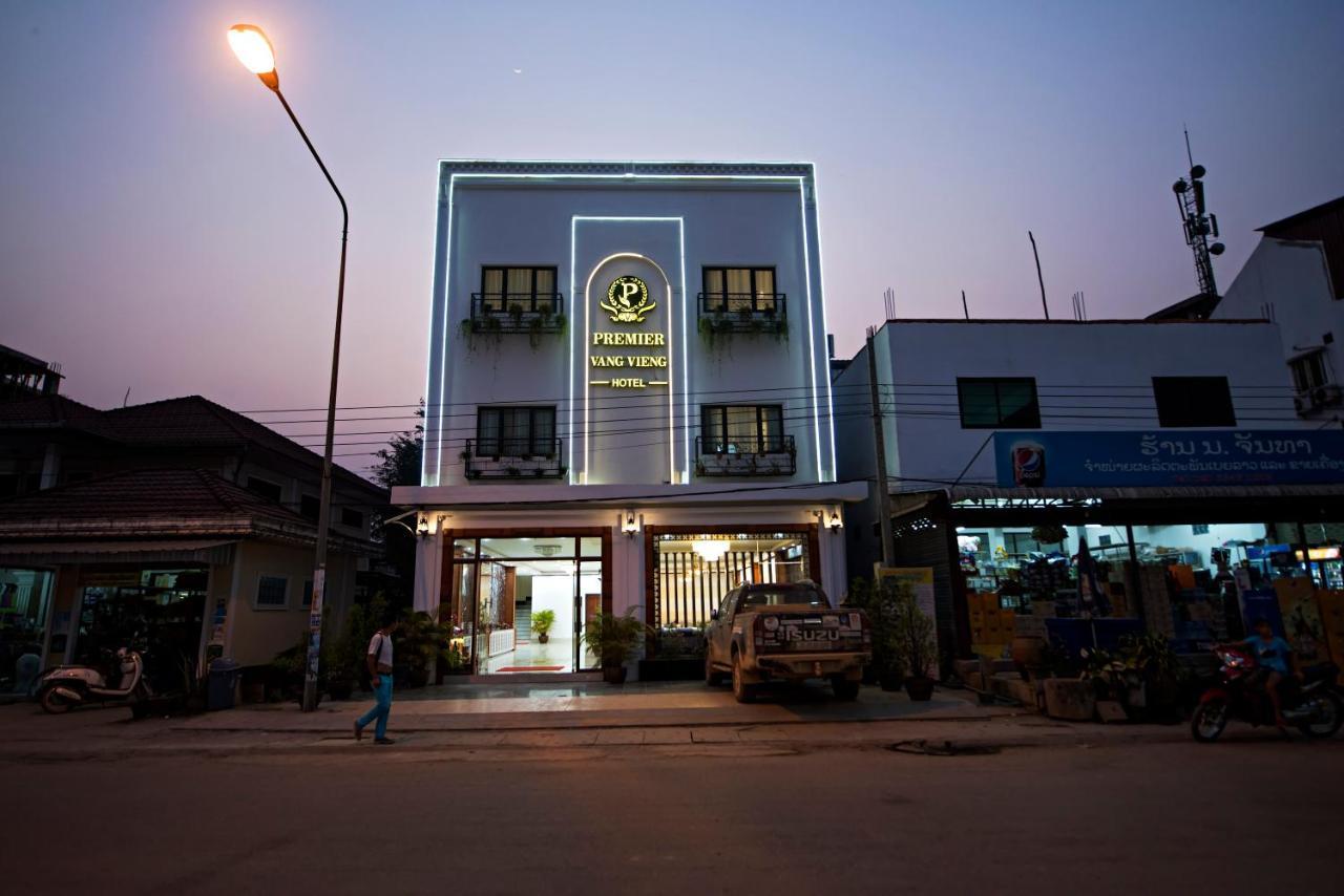 Premier Vang Vieng Hotel מראה חיצוני תמונה