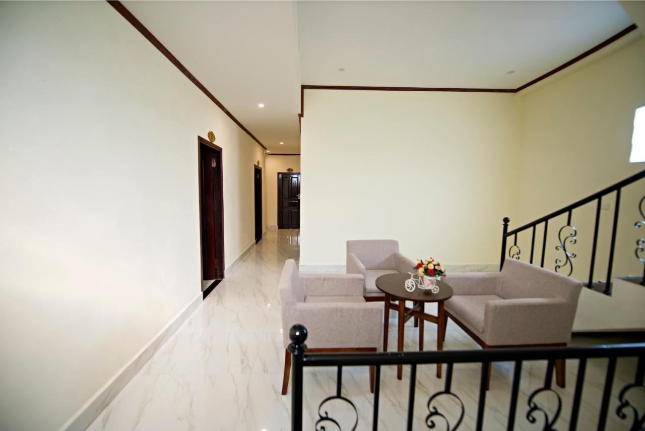 Premier Vang Vieng Hotel מראה חיצוני תמונה