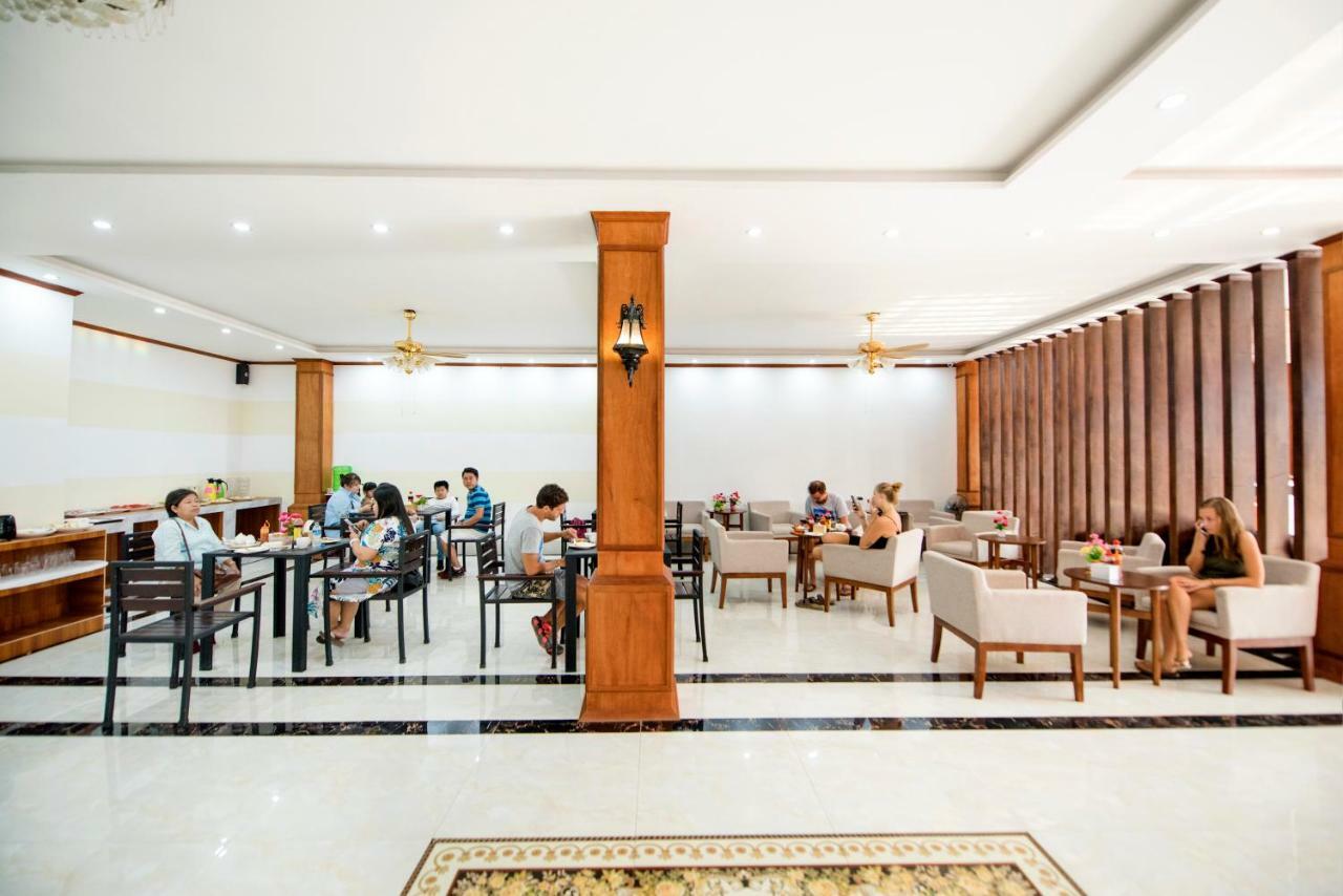 Premier Vang Vieng Hotel מראה חיצוני תמונה